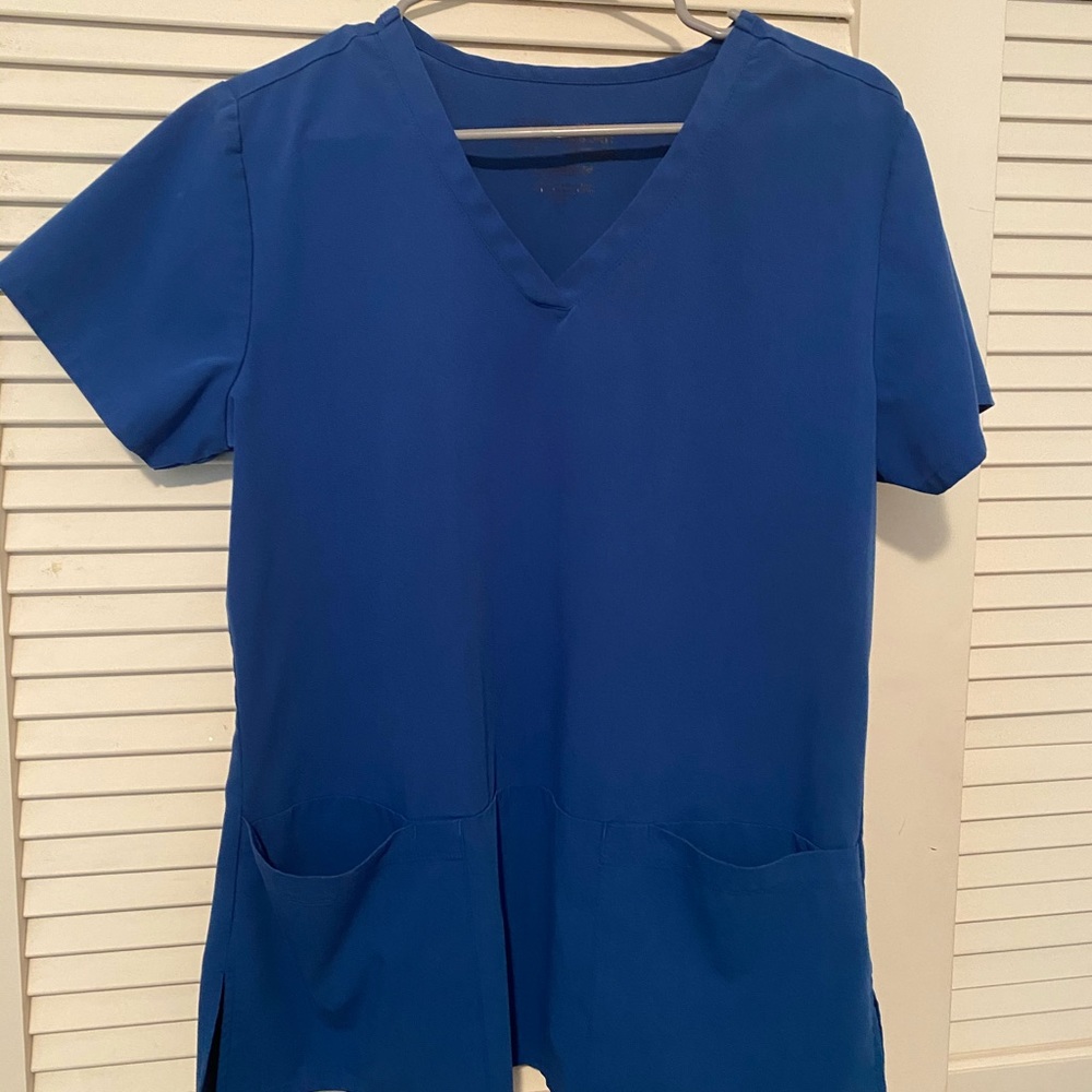 2 sets of medium Greys Anatomy signature scrubs